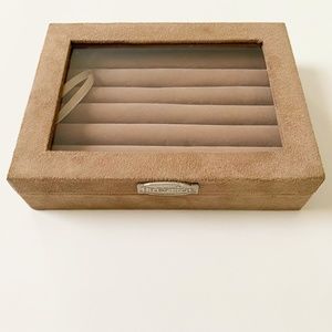 Prestige Ring Roll Jewelry Box